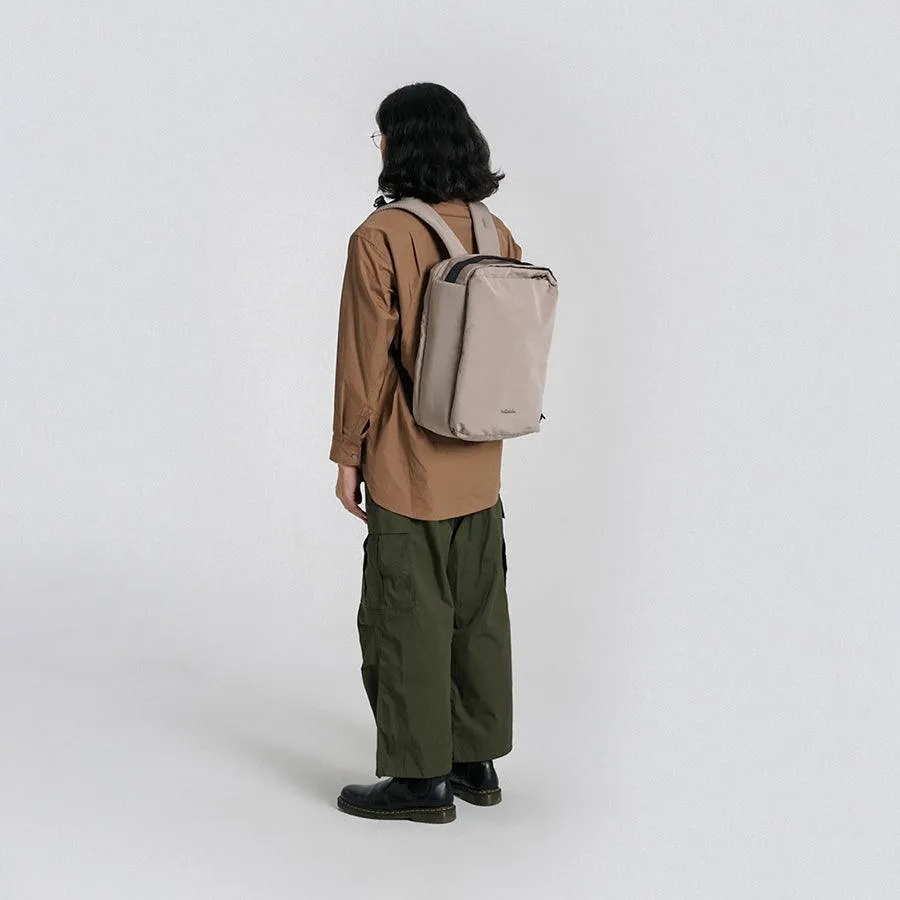 HELLOLULU Kell 3 Way Briefpack Pastel Khaki