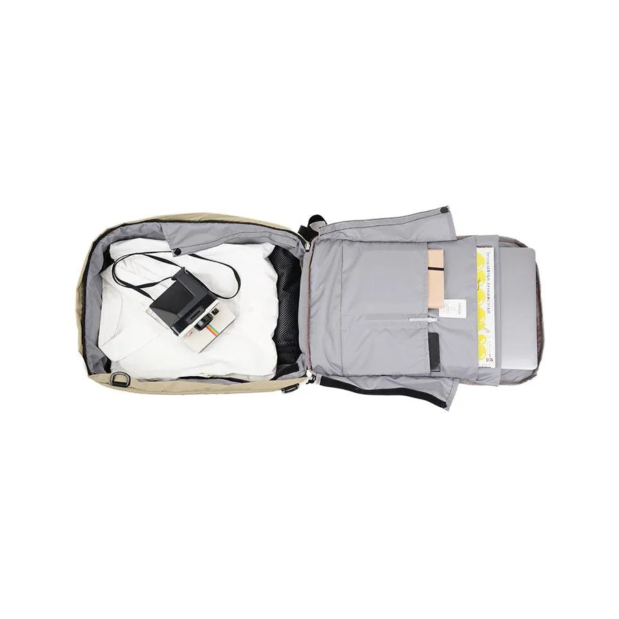 HELLOLULU Kell 3 Way Briefpack Pastel Khaki